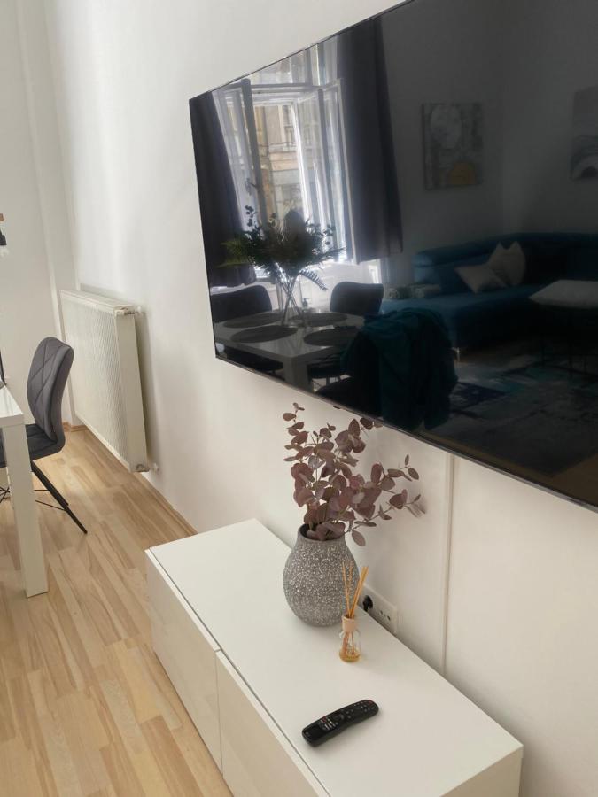 בודפשט Blue Danube Apartment Downtown With Free Parking מראה חיצוני תמונה